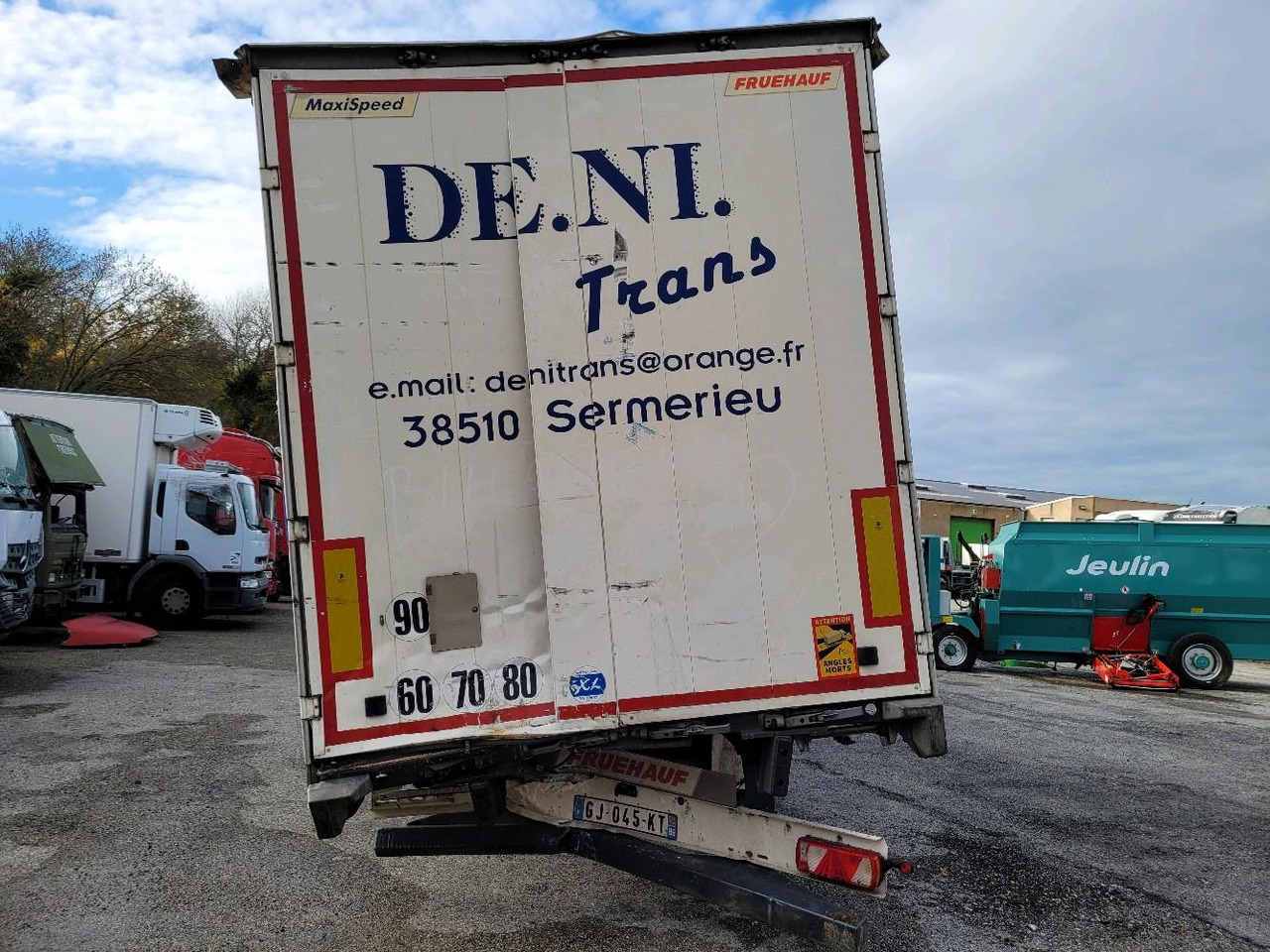 FRUEHAUF FKSRT4 - Тентованный полуприцеп: фото 5 FRUEHAUF FKSRT4 - Тентованный полуприцеп: фото 5