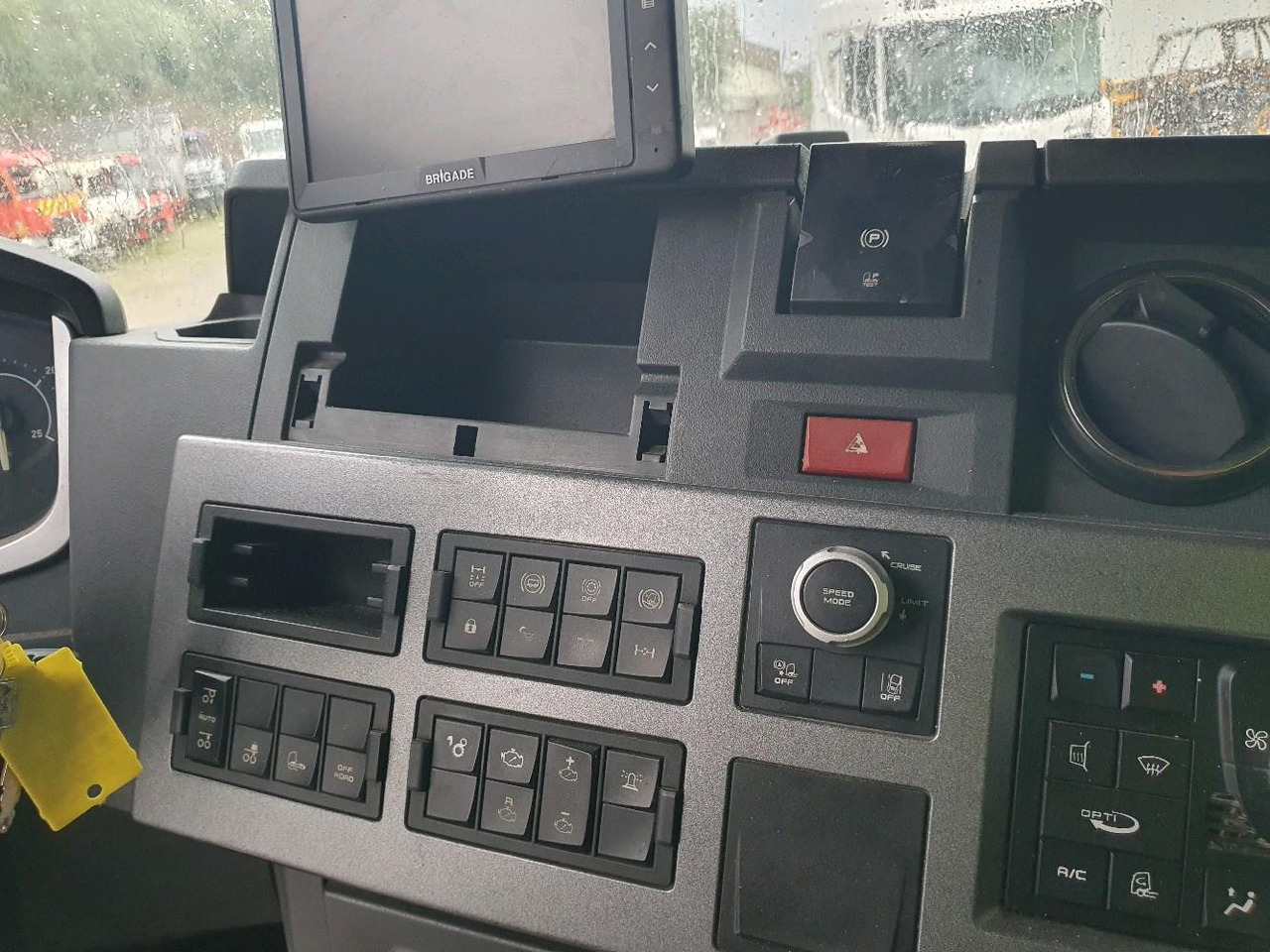 Крюковой мультилифт RENAULT C 480 P6X2 AMPIROLL: фото 15