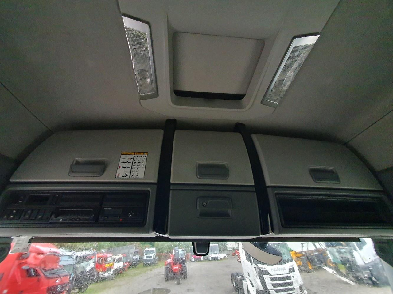 Крюковой мультилифт RENAULT C 480 P6X2 AMPIROLL: фото 11