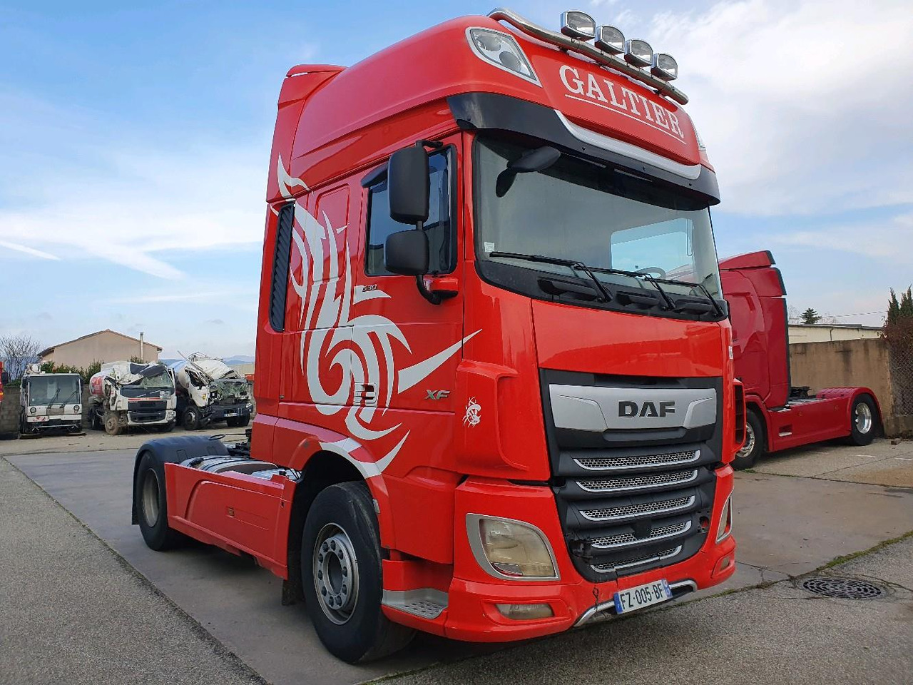 DAF XF530 - Тягач: фото 1 DAF XF530 - Тягач: фото 1