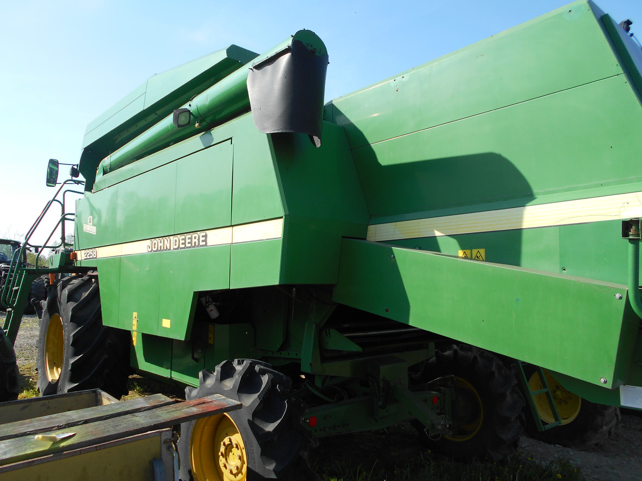 Kombajn do zboża John deer 2258 - Зерноуборочный комбайн: фото 3 Kombajn do zboża John deer 2258 - Зерноуборочный комбайн: фото 3