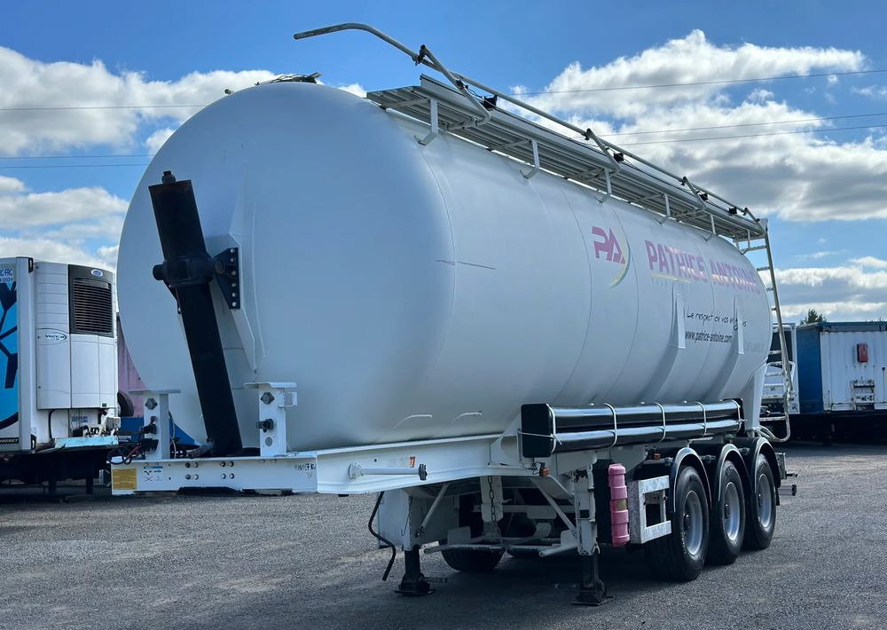 General Trailer 46 m3 KIPPER - Полуприцеп-цистерна: фото 3 General Trailer 46 m3 KIPPER - Полуприцеп-цистерна: фото 3