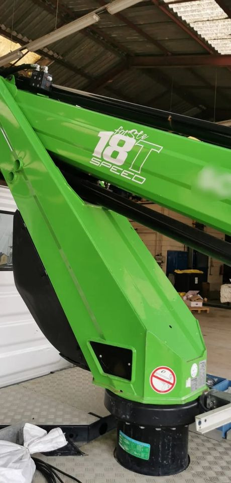 Грузовик с подъемником Iveco DAILY WINDA ELEKTRYK / HYBRYDA: фото 6 Грузовик с подъемником Iveco DAILY WINDA ELEKTRYK / HYBRYDA: фото 6