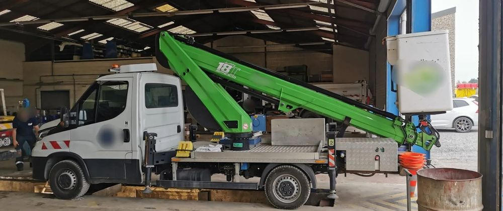 Грузовик с подъемником Iveco DAILY WINDA ELEKTRYK / HYBRYDA: фото 7 Грузовик с подъемником Iveco DAILY WINDA ELEKTRYK / HYBRYDA: фото 7