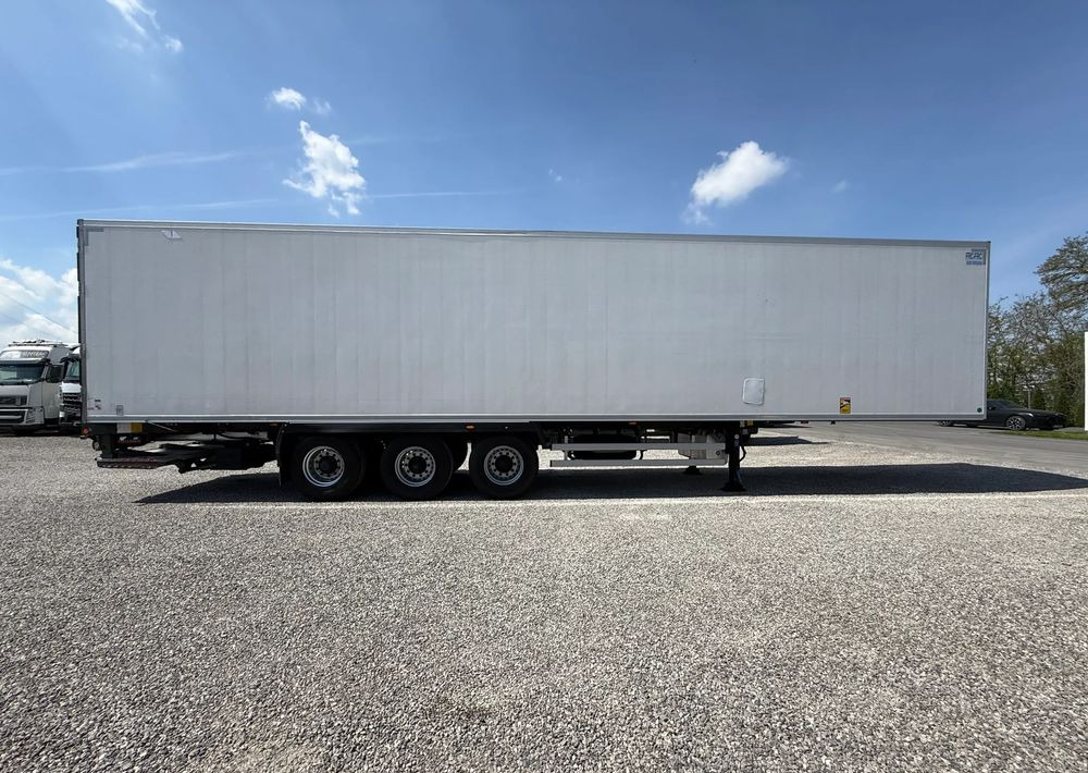 Lamberet THERMO KING SLXe SPECTRUM PODNOSZONA OŚ - Полуприцеп-рефрижератор: фото 5 Lamberet THERMO KING SLXe SPECTRUM PODNOSZONA OŚ - Полуприцеп-рефрижератор: фото 5