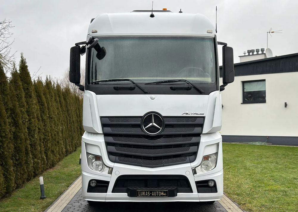 Mercedes-Benz ACTROS 1845 EURO 5 HYDRAILIKA - Тягач: фото 2 Mercedes-Benz ACTROS 1845 EURO 5 HYDRAILIKA - Тягач: фото 2