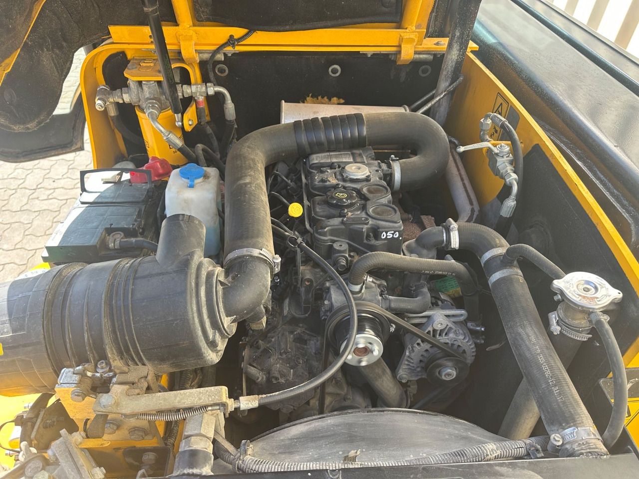 Телескопический погрузчик JCB 520-40 / 2017 BJ / 2.297 Bh / 4 Meter / 2 Tonnen: фото 15