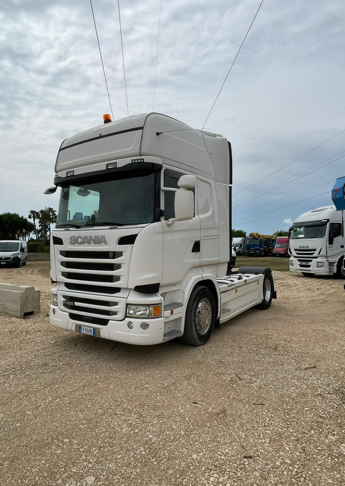 SCANIA R490 TOP LINE - Тягач: фото 1 SCANIA R490 TOP LINE - Тягач: фото 1
