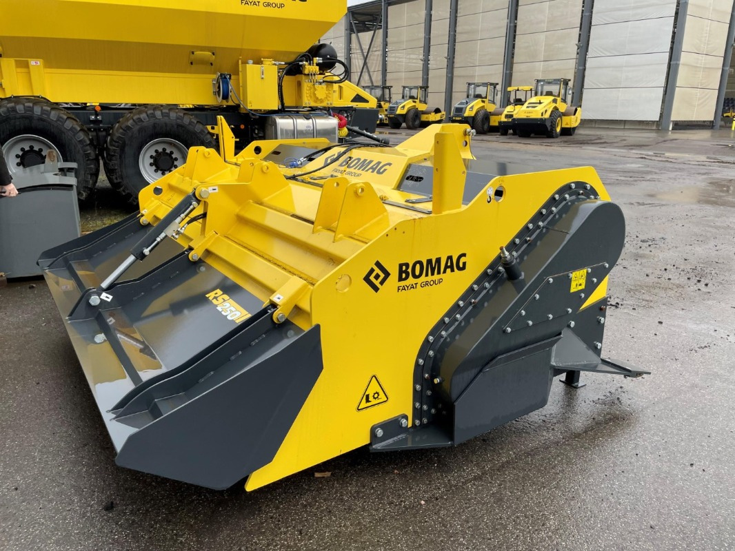 BOMAG DE RS 250 - Стабилизатор грунта: фото 1 BOMAG DE RS 250 - Стабилизатор грунта: фото 1