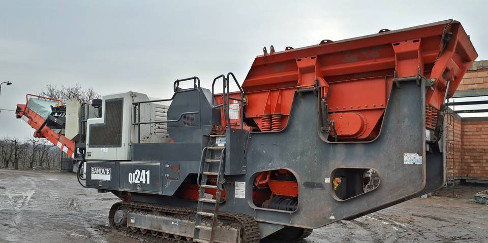 Kruszarka szczękowa Sandvik QJ241 2014 Extec - Щековая дробилка: фото 3 Kruszarka szczękowa Sandvik QJ241 2014 Extec - Щековая дробилка: фото 3