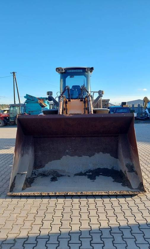 Ładowarka Liebherr L538 16 ton łyżka wysokiego wysypu - Колёсный погрузчик: фото 3 Ładowarka Liebherr L538 16 ton łyżka wysokiego wysypu - Колёсный погрузчик: фото 3