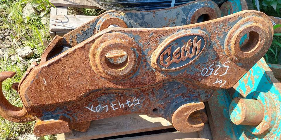 Szybkozłącze Geith do koparki sworzeń 60-70 mm - Сцепное устройство: фото 1 Szybkozłącze Geith do koparki sworzeń 60-70 mm - Сцепное устройство: фото 1