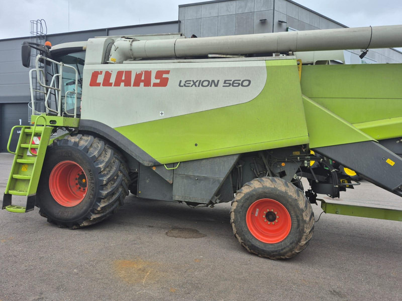 Claas Lexion 560 V750 - Зерноуборочный комбайн: фото 3 Claas Lexion 560 V750 - Зерноуборочный комбайн: фото 3