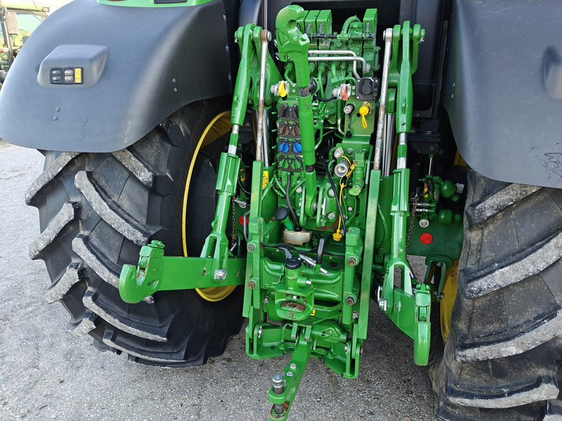 Трактор John Deere 6215R Autopowr: фото 9