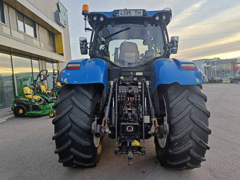 New Holland T7.270 AC - Трактор: фото 4 New Holland T7.270 AC - Трактор: фото 4