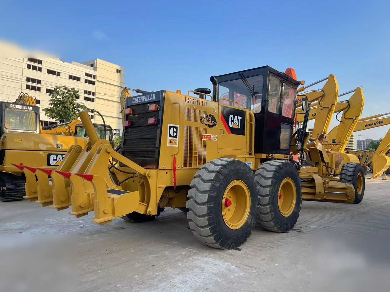 CATERPILLAR 140G - Грейдер: фото 2 CATERPILLAR 140G - Грейдер: фото 2