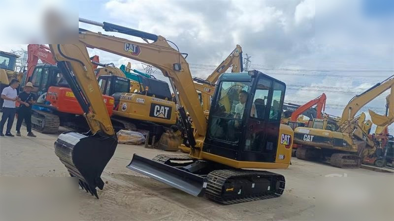 CATERPILLAR 306E2 - Гусеничный экскаватор: фото 2 CATERPILLAR 306E2 - Гусеничный экскаватор: фото 2