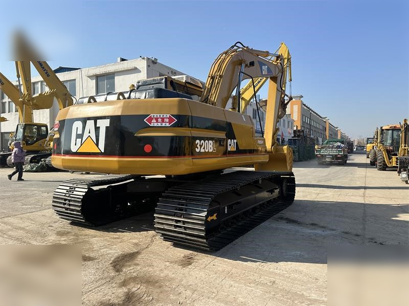 CATERPILLAR 320BL - Гусеничный экскаватор: фото 4 CATERPILLAR 320BL - Гусеничный экскаватор: фото 4