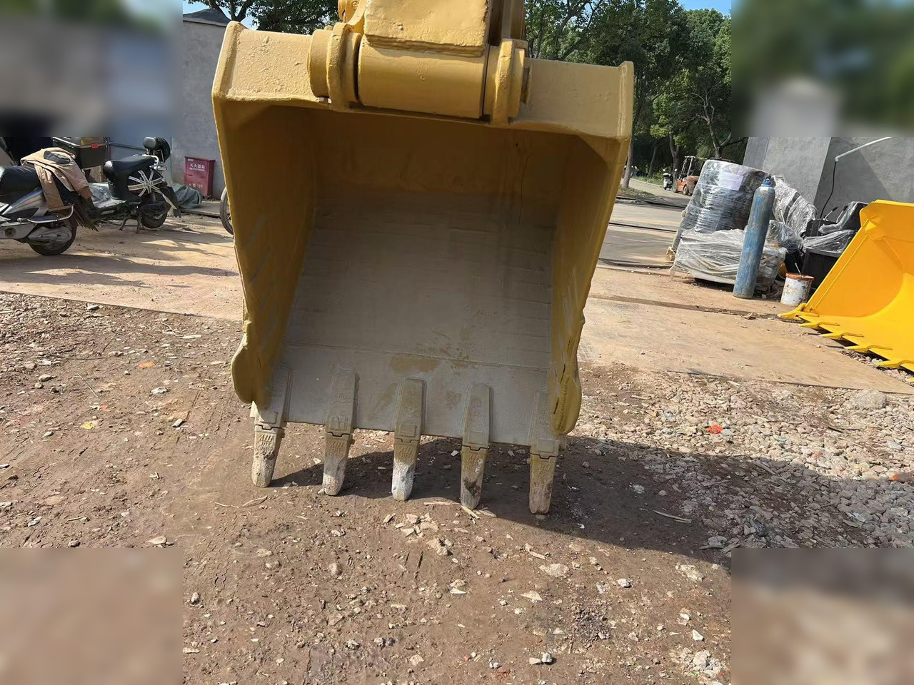 CATERPILLAR 320BL - Гусеничный экскаватор: фото 4 CATERPILLAR 320BL - Гусеничный экскаватор: фото 4