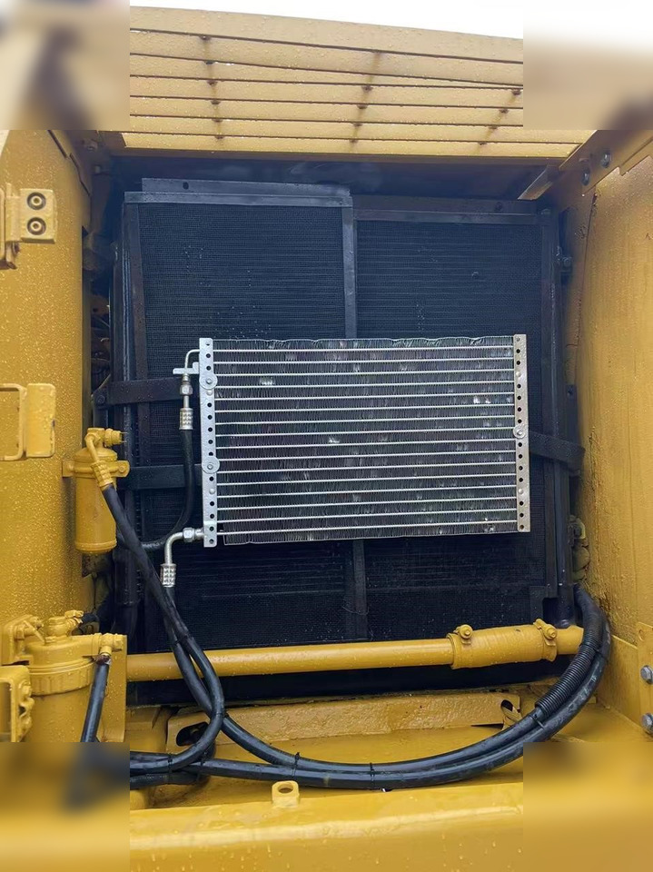 CATERPILLAR 320CL - Гусеничный экскаватор: фото 5 CATERPILLAR 320CL - Гусеничный экскаватор: фото 5