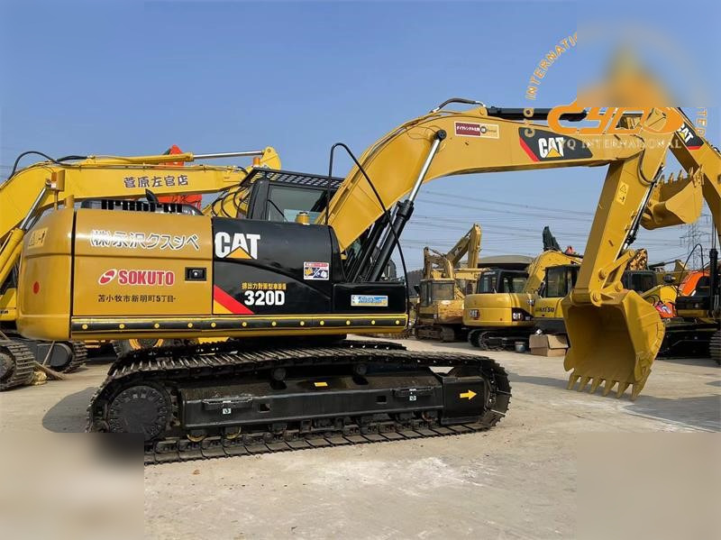 CATERPILLAR 320D - Гусеничный экскаватор: фото 2 CATERPILLAR 320D - Гусеничный экскаватор: фото 2