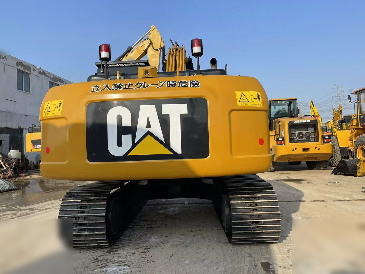 CATERPILLAR 320D2 - Гусеничный экскаватор: фото 3 CATERPILLAR 320D2 - Гусеничный экскаватор: фото 3