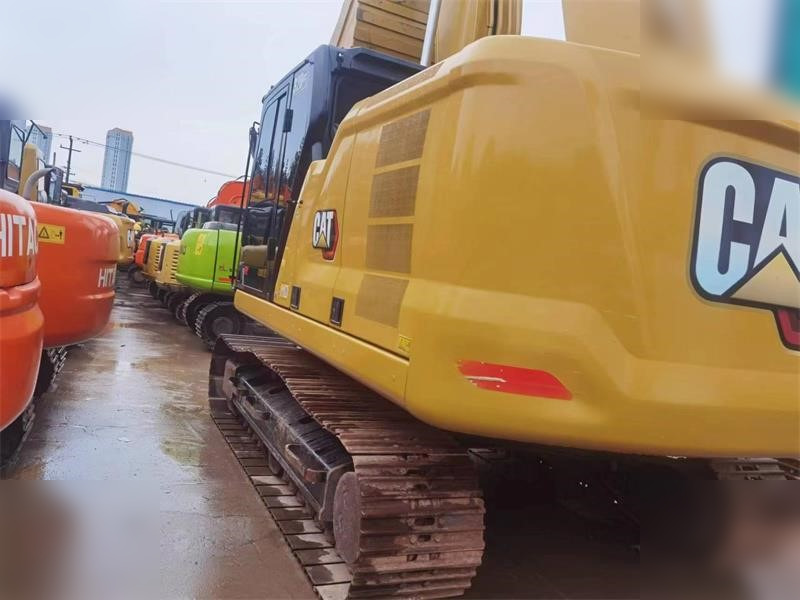 CATERPILLAR 320GC - Гусеничный экскаватор: фото 3 CATERPILLAR 320GC - Гусеничный экскаватор: фото 3