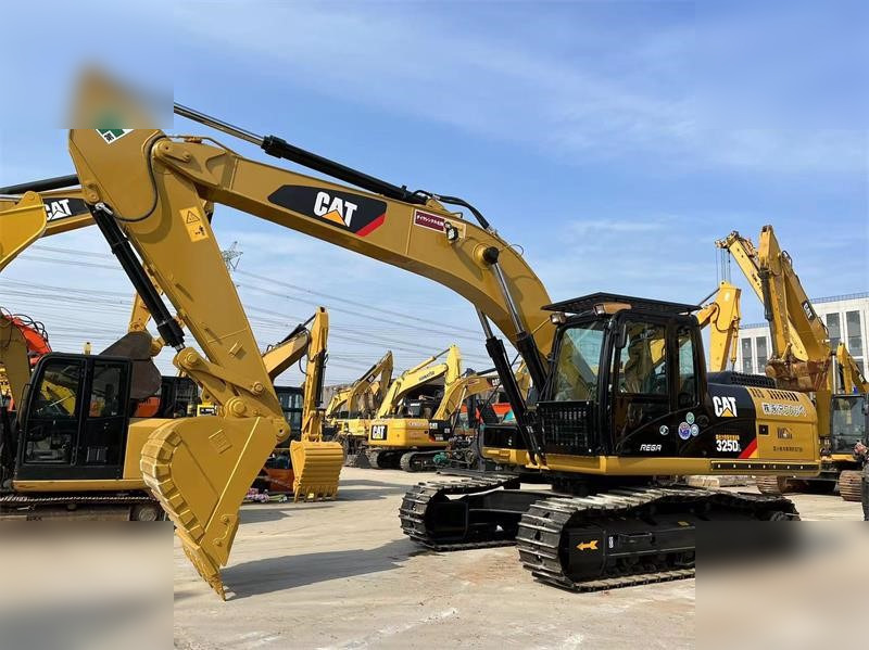 CATERPILLAR 325DL - Гусеничный экскаватор: фото 2 CATERPILLAR 325DL - Гусеничный экскаватор: фото 2