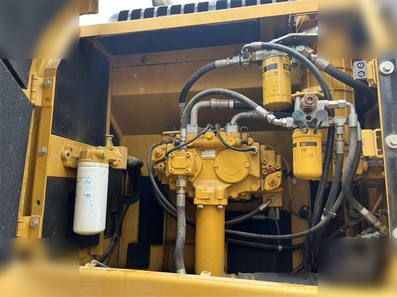 Гусеничный экскаватор CATERPILLAR 329D: фото 6