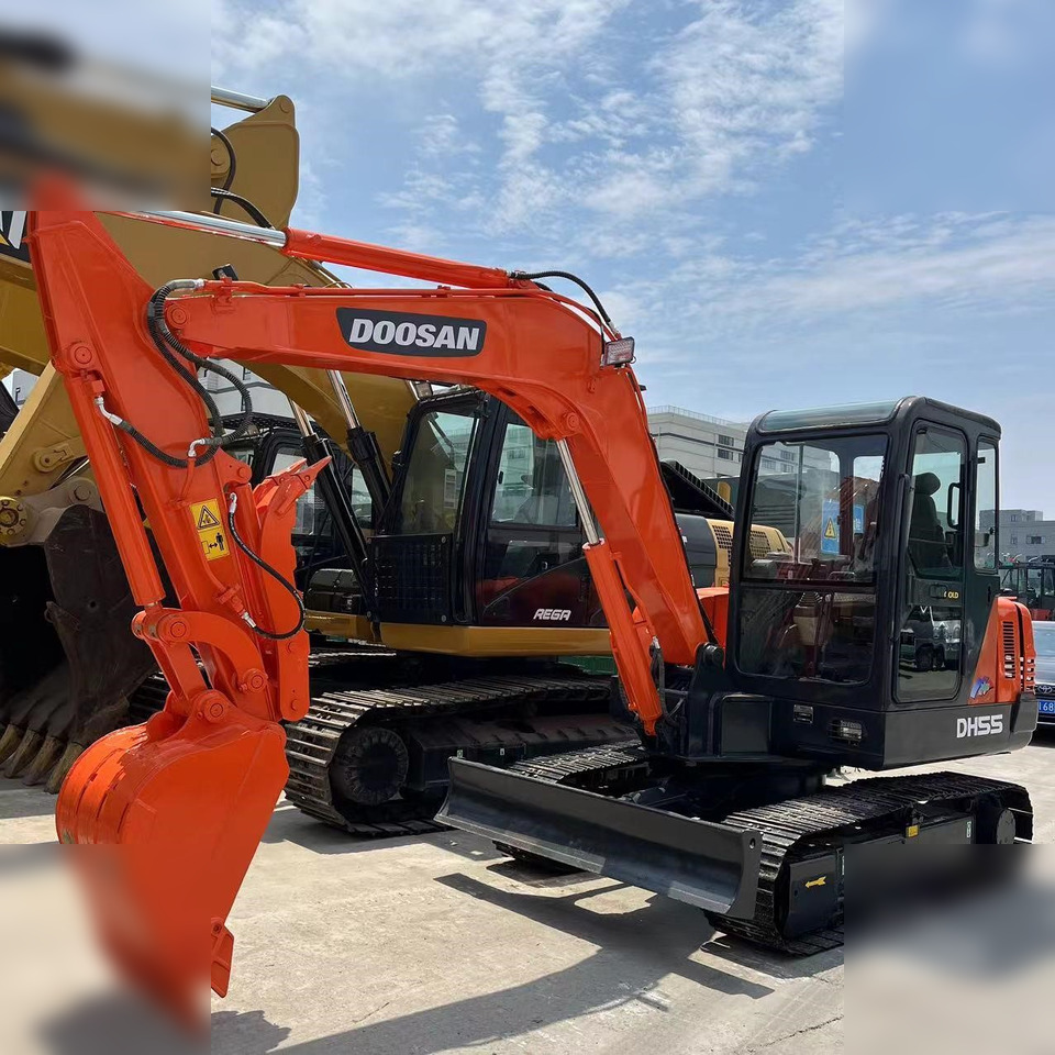DOOSAN DH55-V - Мини-экскаватор: фото 3 DOOSAN DH55-V - Мини-экскаватор: фото 3