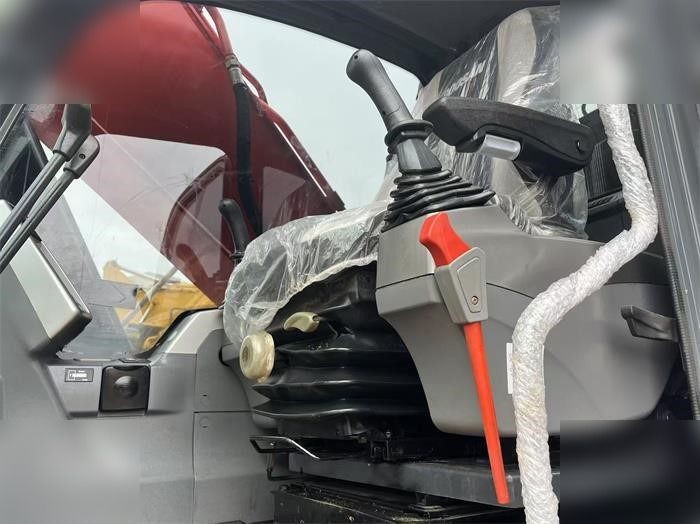 DOOSAN DX225 LCA - Гусеничный экскаватор: фото 5 DOOSAN DX225 LCA - Гусеничный экскаватор: фото 5