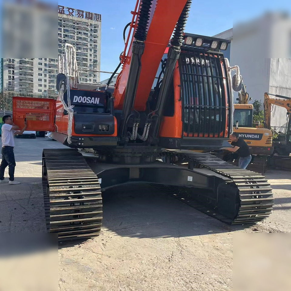 DOOSAN DX260 LC - Гусеничный экскаватор: фото 4 DOOSAN DX260 LC - Гусеничный экскаватор: фото 4