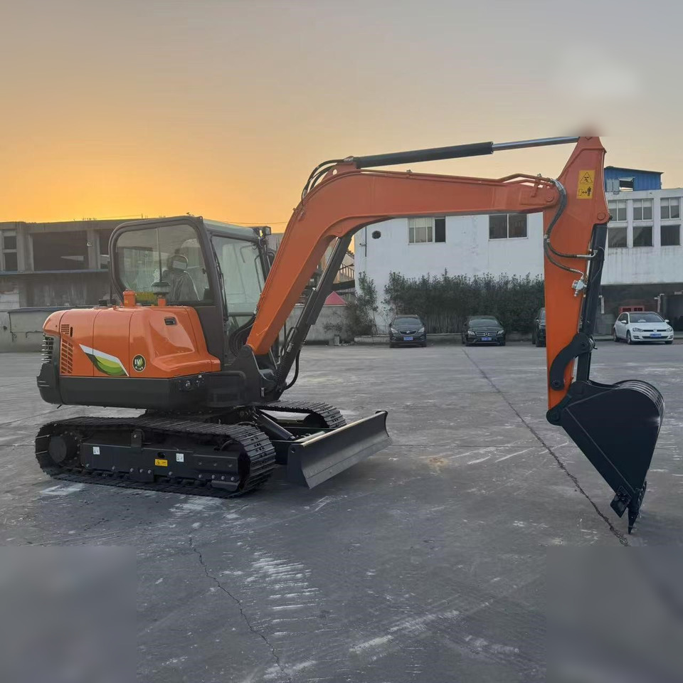 DOOSAN DX60E-10N - Гусеничный экскаватор: фото 4 DOOSAN DX60E-10N - Гусеничный экскаватор: фото 4