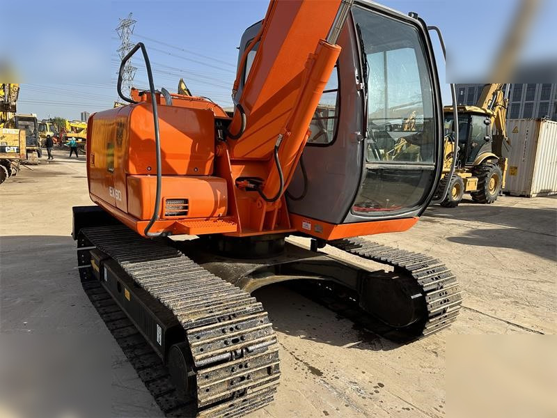 HITACHI EX60-5 - Гусеничный экскаватор: фото 3 HITACHI EX60-5 - Гусеничный экскаватор: фото 3