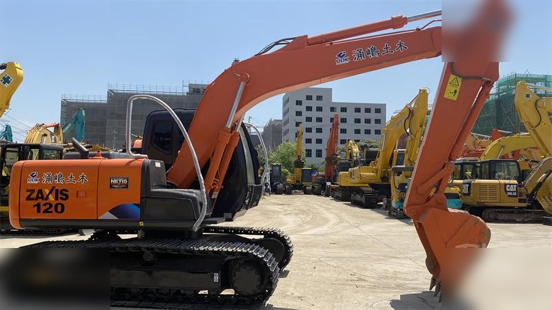 HITACHI ZX120 - Гусеничный экскаватор: фото 4 HITACHI ZX120 - Гусеничный экскаватор: фото 4