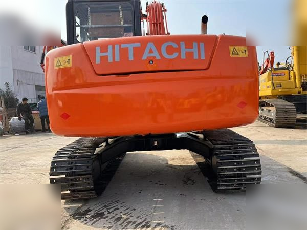 HITACHI ZX70 - Гусеничный экскаватор: фото 4 HITACHI ZX70 - Гусеничный экскаватор: фото 4