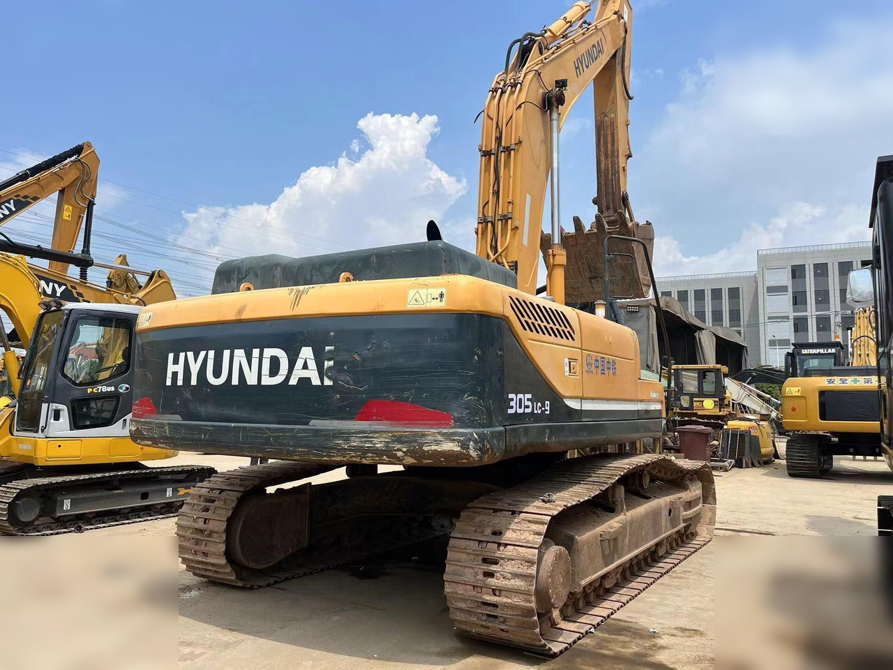 HYUNDAI ROBEX 305 LC-9S - Гусеничный экскаватор: фото 2 HYUNDAI ROBEX 305 LC-9S - Гусеничный экскаватор: фото 2