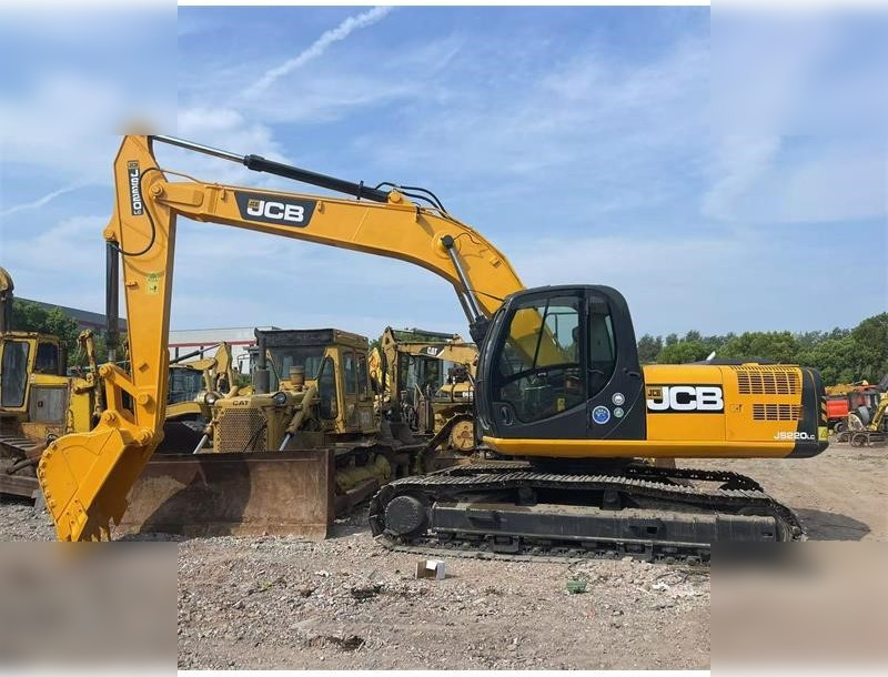 JCB JS220 LC - Гусеничный экскаватор: фото 1 JCB JS220 LC - Гусеничный экскаватор: фото 1