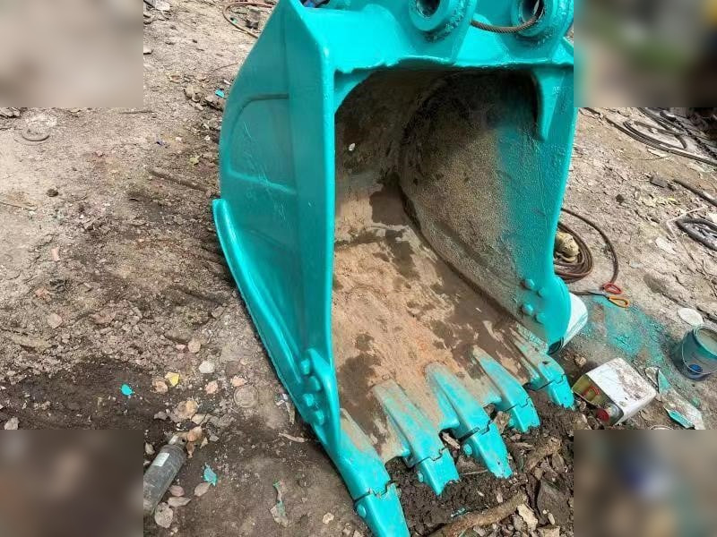 KOBELCO SK130-8 - Гусеничный экскаватор: фото 4 KOBELCO SK130-8 - Гусеничный экскаватор: фото 4