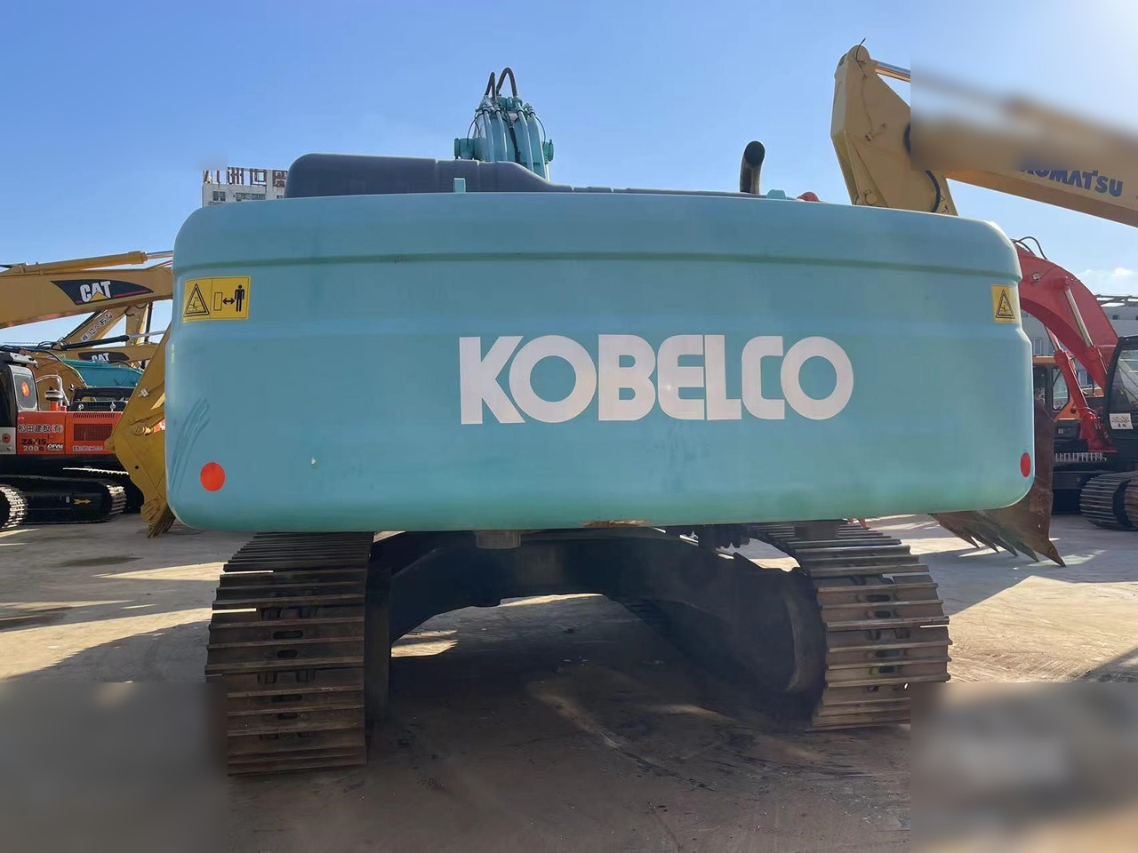 KOBELCO SK350D - Гусеничный экскаватор: фото 3 KOBELCO SK350D - Гусеничный экскаватор: фото 3
