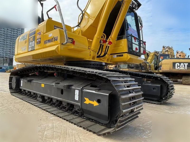 KOMATSU PC210 LC-8 - Гусеничный экскаватор: фото 4 KOMATSU PC210 LC-8 - Гусеничный экскаватор: фото 4