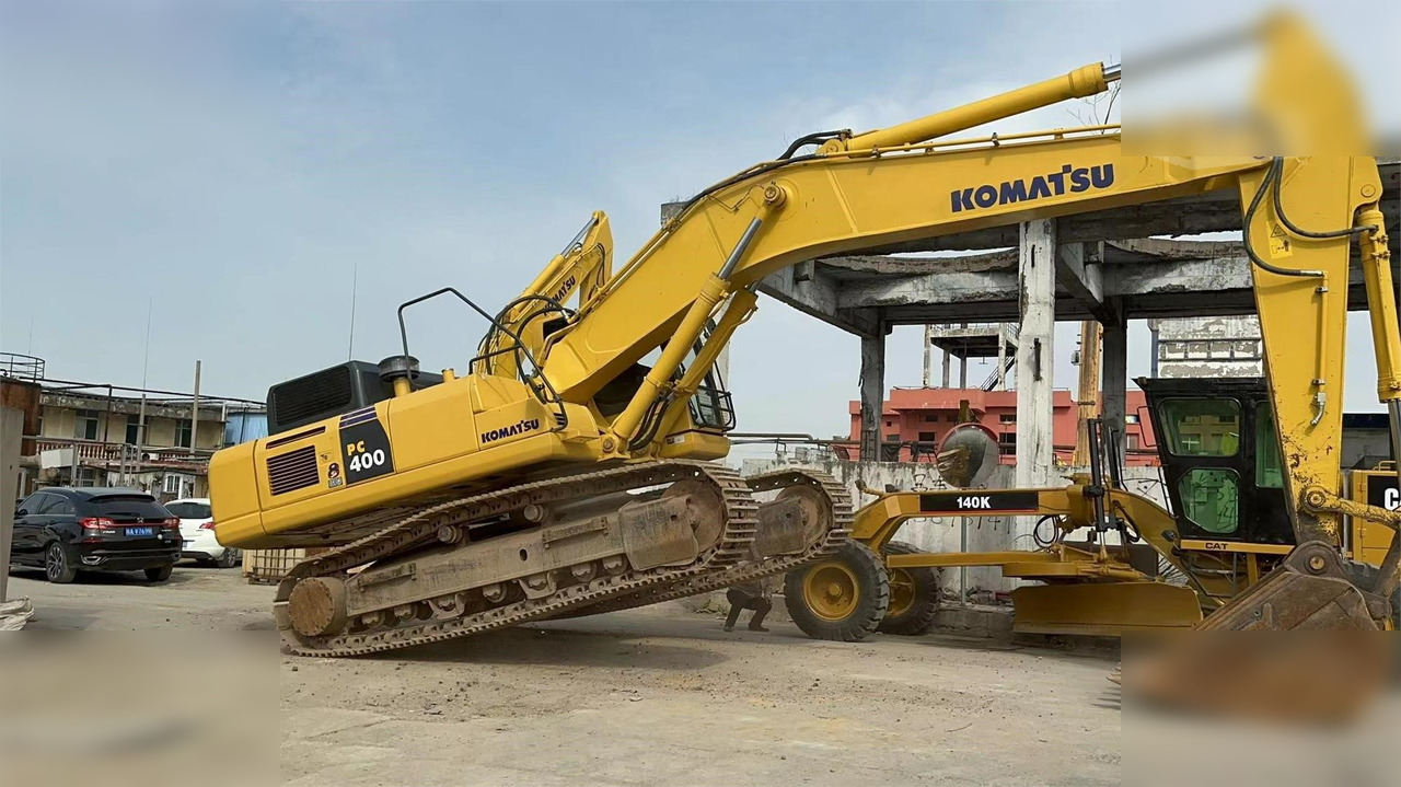KOMATSU PC400-8 - Гусеничный экскаватор: фото 3 KOMATSU PC400-8 - Гусеничный экскаватор: фото 3