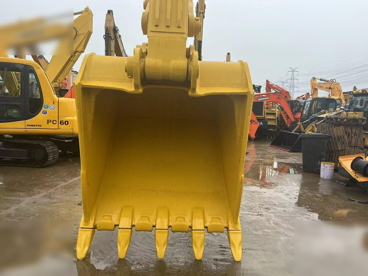 KOMATSU PC450 LC-8 - Гусеничный экскаватор: фото 4 KOMATSU PC450 LC-8 - Гусеничный экскаватор: фото 4