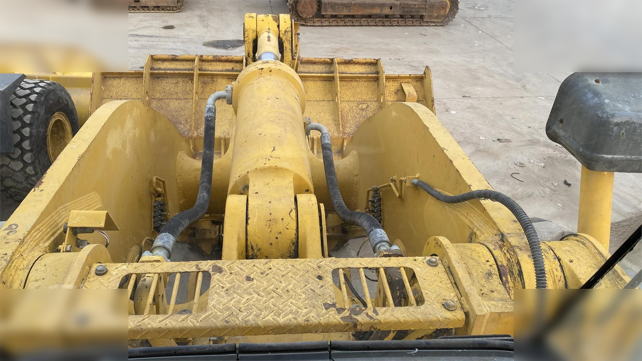 KOMATSU WA600-3 - Колёсный погрузчик: фото 5 KOMATSU WA600-3 - Колёсный погрузчик: фото 5