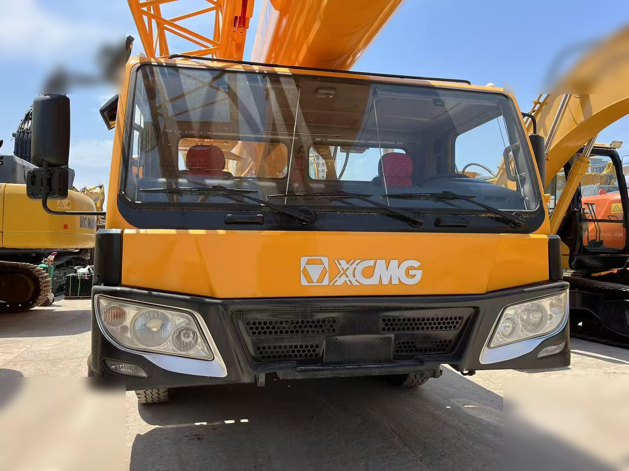 XCMG QY70K - Мобильный кран: фото 4 XCMG QY70K - Мобильный кран: фото 4