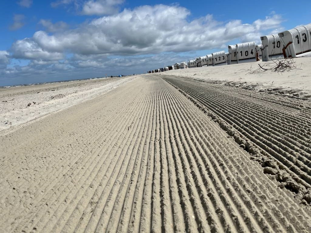 Strandrensare , Beach Teach BT 2000 till salu el. - Коммунальная/ Специальная техника: фото 2 Strandrensare , Beach Teach BT 2000 till salu el. - Коммунальная/ Специальная техника: фото 2