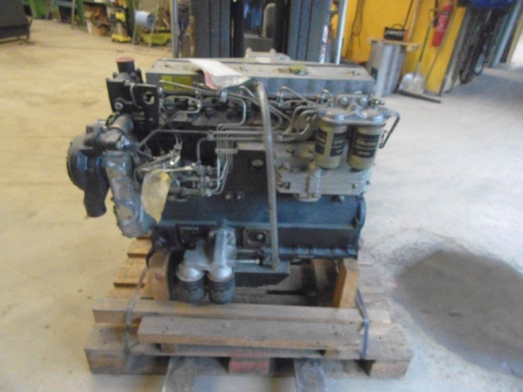 Perkins 6 cyl motor fabriksny YB 30655U5.18678U - Двигатель для Строительной техники: фото 2 Perkins 6 cyl motor fabriksny YB 30655U5.18678U - Двигатель для Строительной техники: фото 2