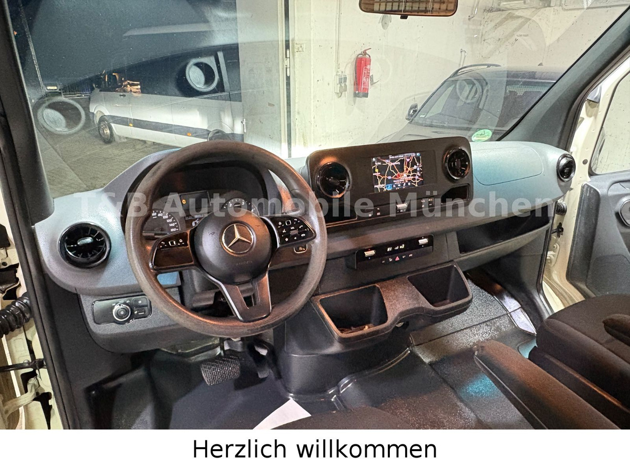 Малотоннажный бортовой грузовик, Грузопассажирский фургон Mercedes-Benz Sprinter III Pritsche DoKa 217 CDI*Aut.Navi*LED*: фото 10