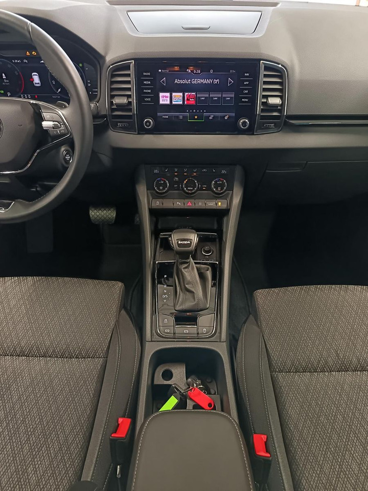 Внедорожник Skoda Karoq Style 1,5TSI DSG*AHK-VORBER*NAVI*LED*R-KAM: фото 10