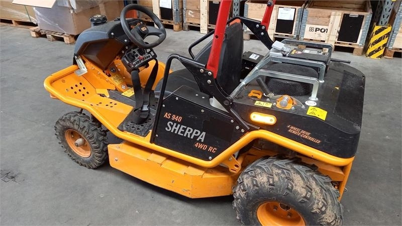 As-Motor 940 Sherpa 4WD RC - Газонокосилка: фото 2 As-Motor 940 Sherpa 4WD RC - Газонокосилка: фото 2